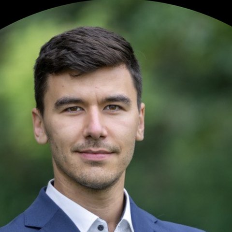Felix Schneider